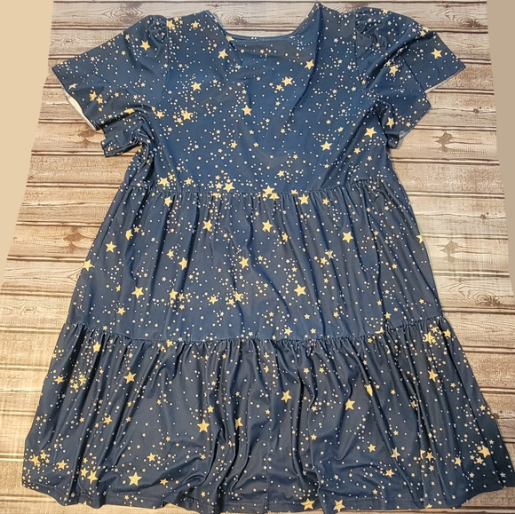 Navy Blue Tiered Dress With Gold Star Pattern Size 1X - Picture 2 of 7